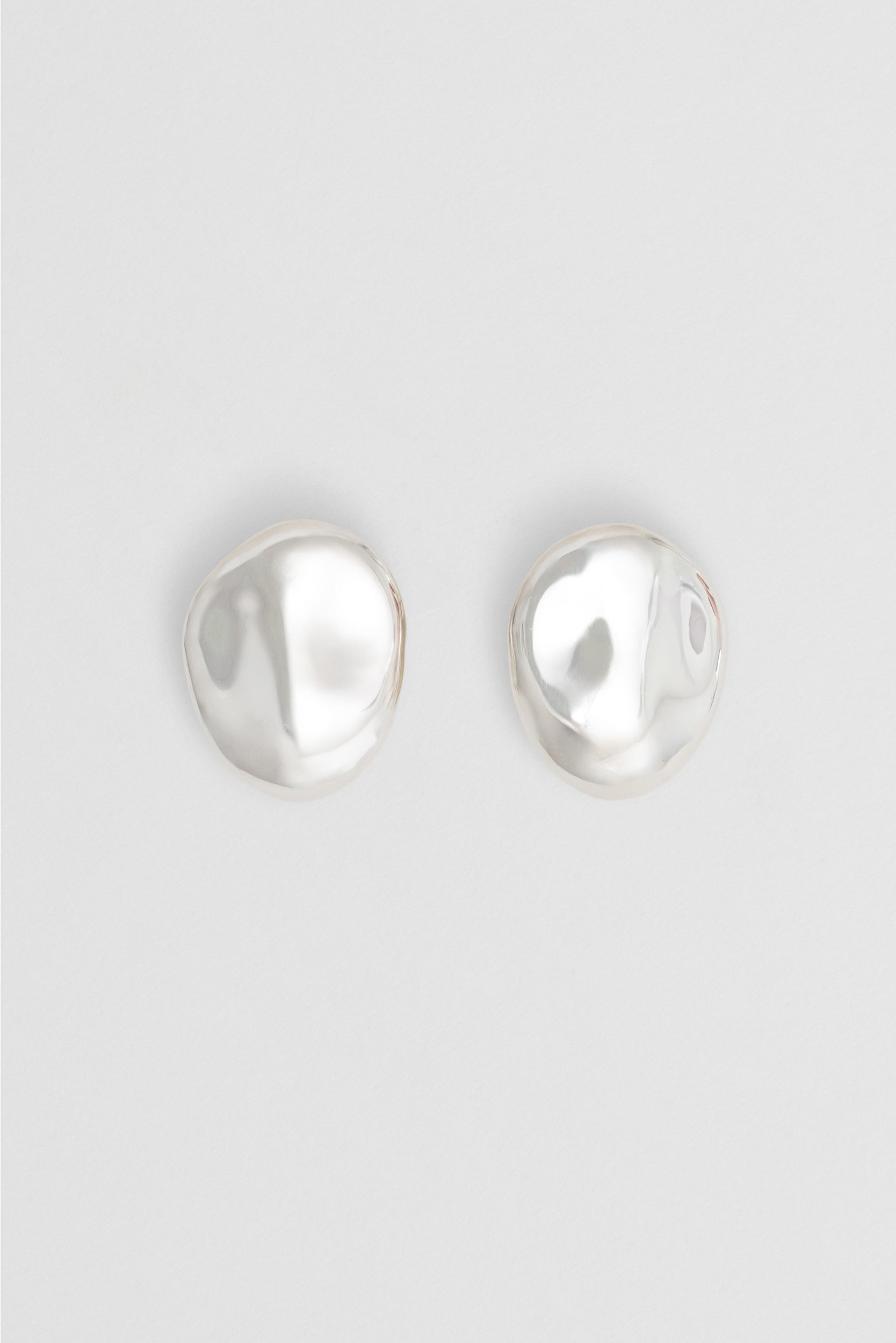 Dylan Dome Earring - Silver