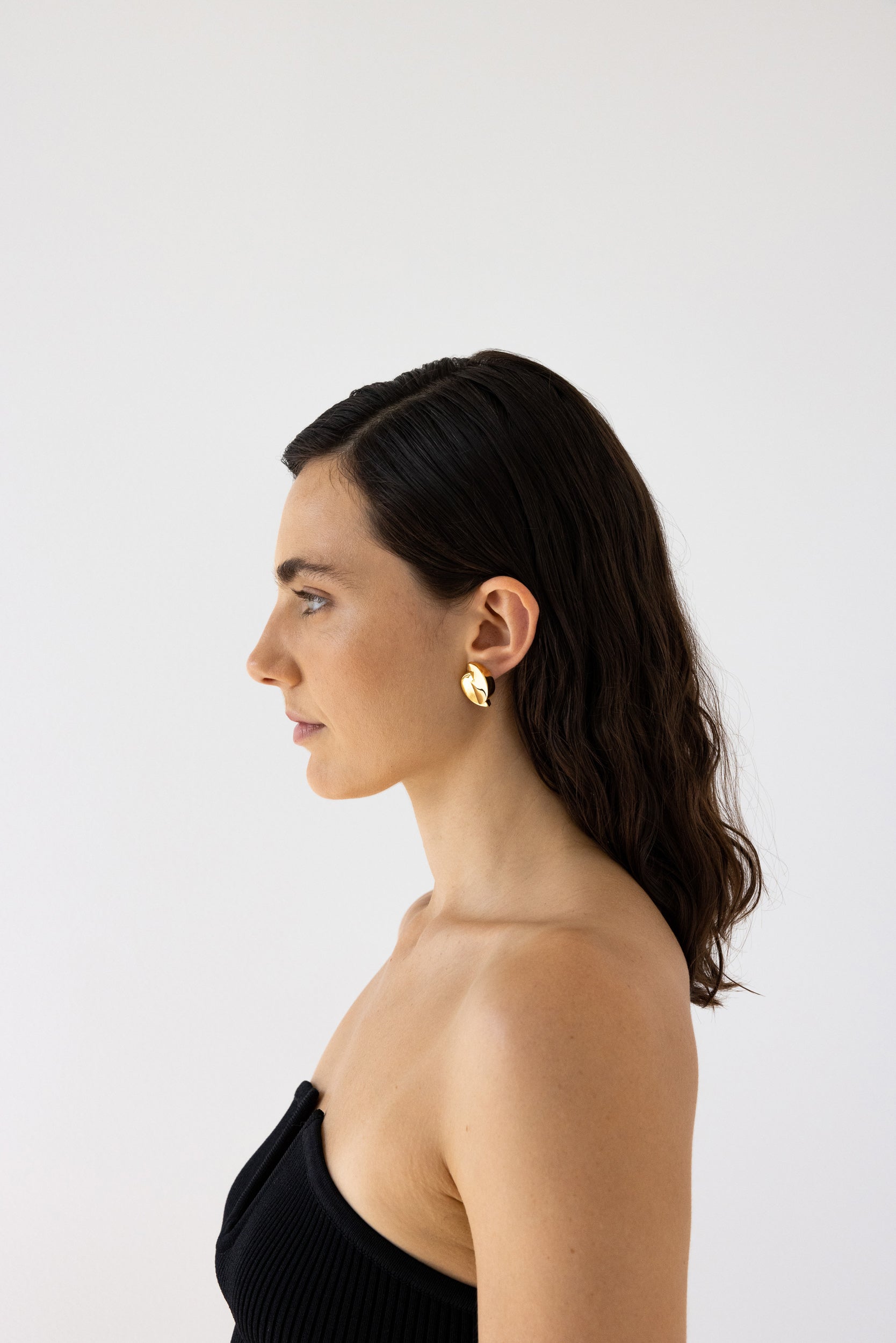 Flash Jewellery 1989 Earrings 14k Gold Vermeil On model side profile