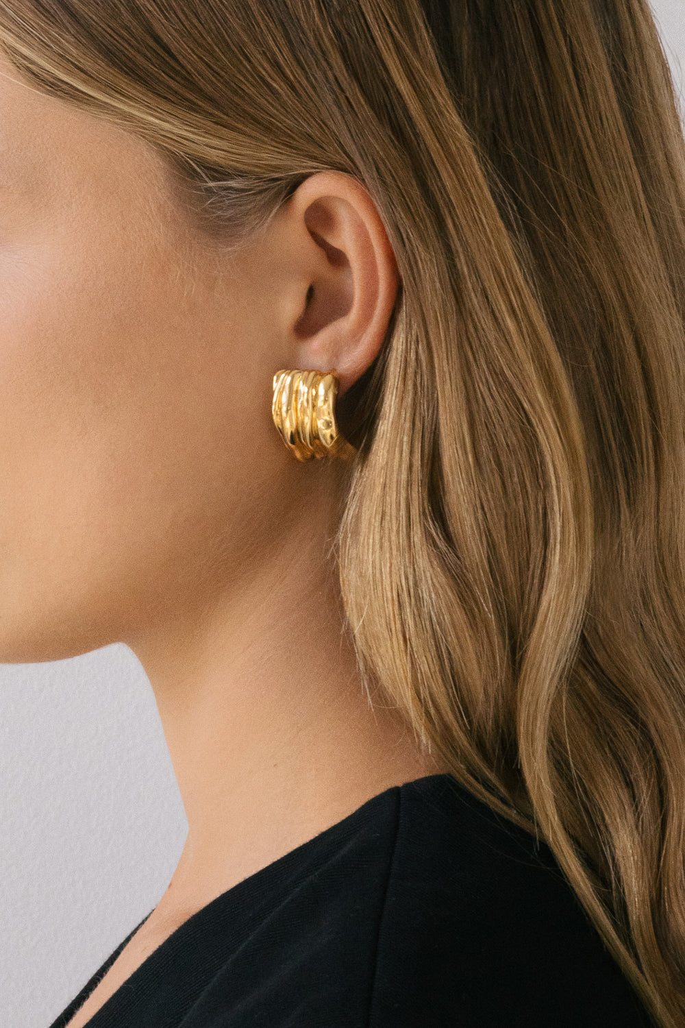 Vertigo Earrings - Gold